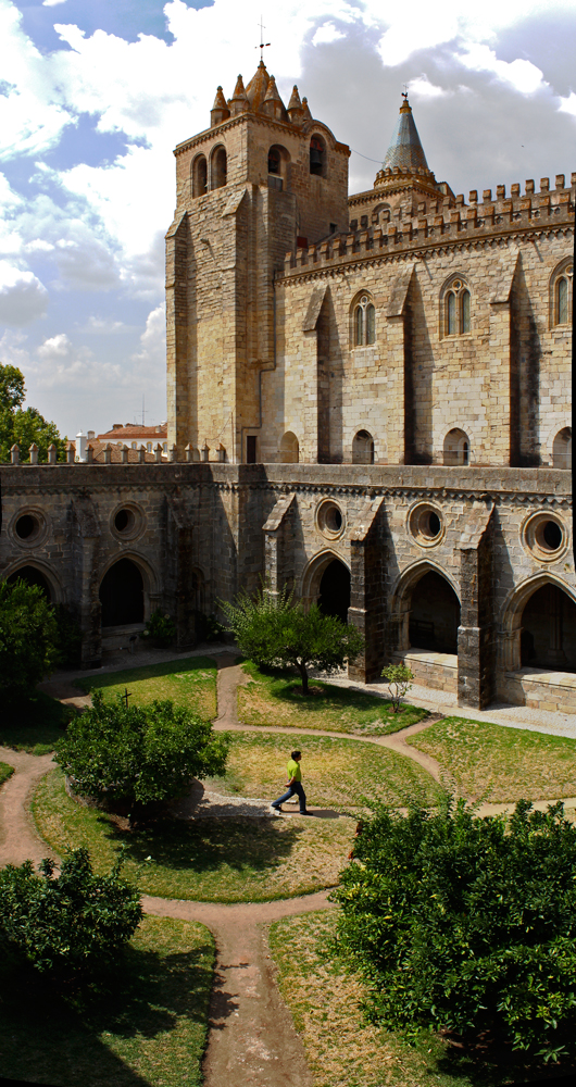 Evora Cathedral Cloisters