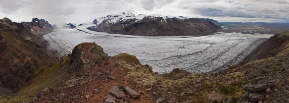 Skaftafellsjokull Glacier panorama